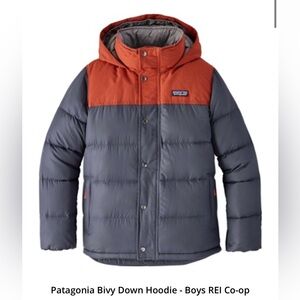 Boy’s Patagonia Bivvy Down Hoodie Coat Size Medium